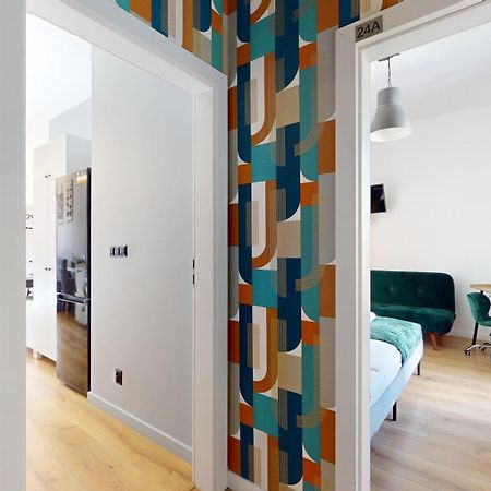 Family House Near The Market Square -Perfect For Family & Business Stays - Ksiecia Witolda Street 500 Steps To Market Square - 2 Bedrooms,2 Parking Places Wrocław Eksteriør billede
